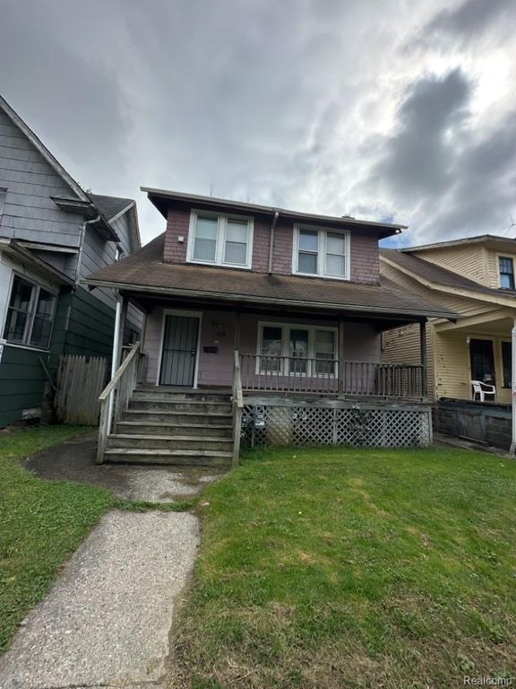 137 Geneva Street, Highland Park, MI 48203