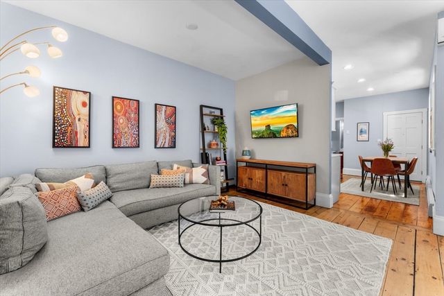 33 Mystic St 1, Boston, MA 02129