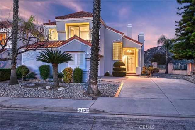 962 Calle Bella, Glendale, CA 91208