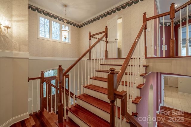 10 Meandering Way, Granite Falls, NC 28630