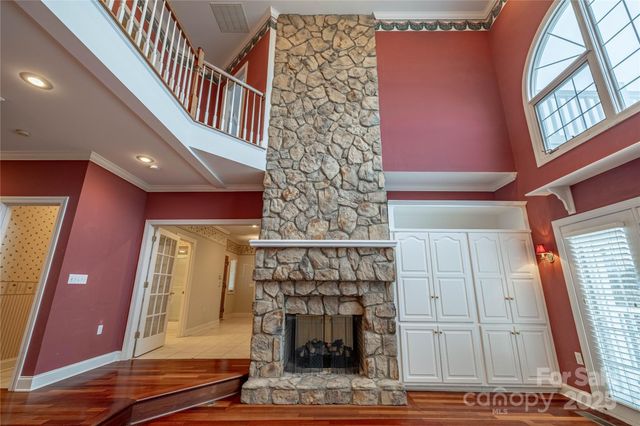 10 Meandering Way, Granite Falls, NC 28630