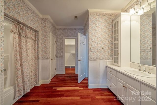 10 Meandering Way, Granite Falls, NC 28630