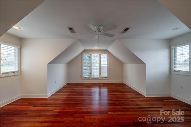 10 Meandering Way, Granite Falls, NC 28630