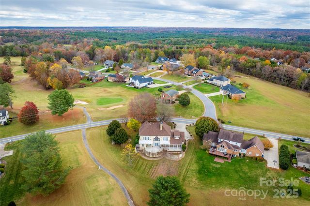 10 Meandering Way, Granite Falls, NC 28630