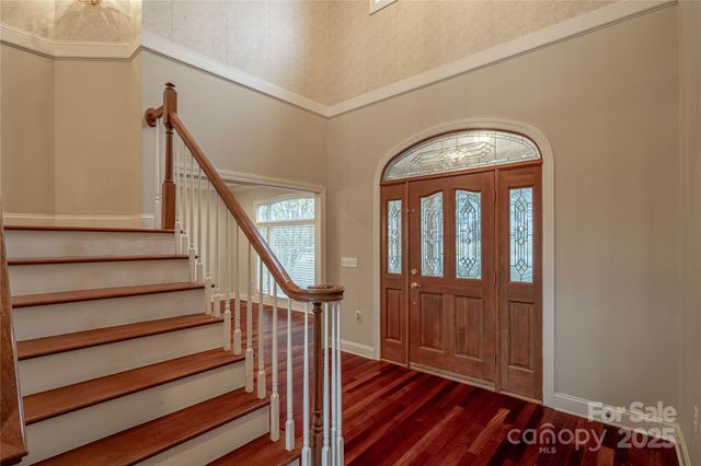 10 Meandering Way, Granite Falls, NC 28630