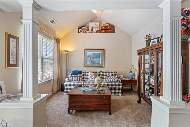 1264 Smith Cove CIR, Virginia Beach, VA 23455