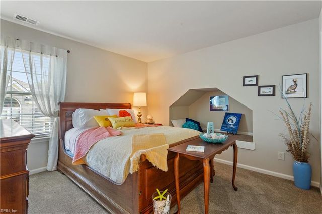 1264 Smith Cove CIR, Virginia Beach, VA 23455
