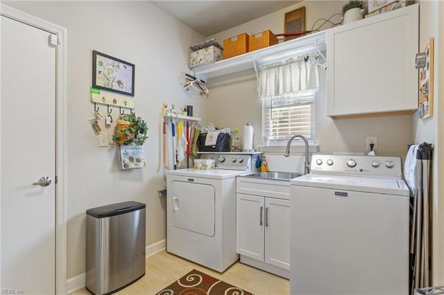 1264 Smith Cove CIR, Virginia Beach, VA 23455