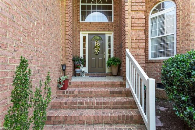 1264 Smith Cove CIR, Virginia Beach, VA 23455