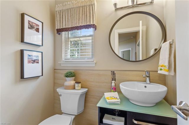 1264 Smith Cove CIR, Virginia Beach, VA 23455