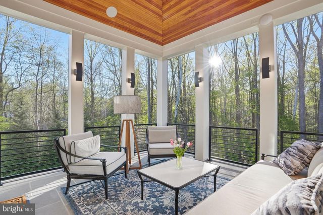 938 SAIGON RD, Mclean, VA 22102
