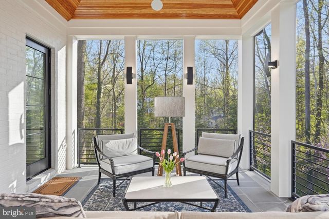 938 SAIGON RD, Mclean, VA 22102