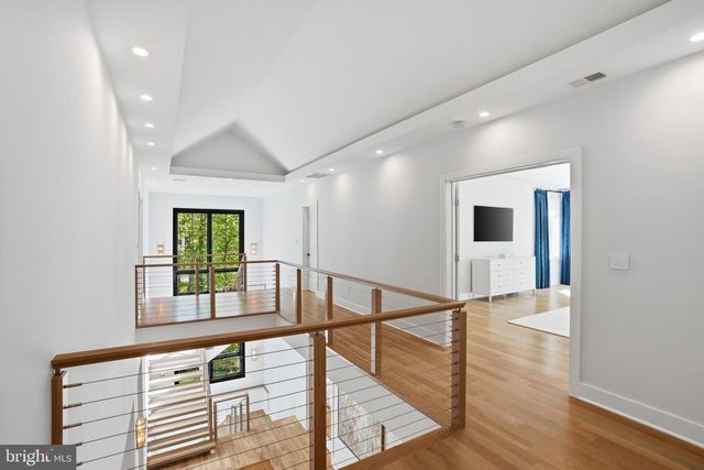 938 SAIGON RD, Mclean, VA 22102