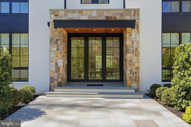 938 SAIGON RD, Mclean, VA 22102