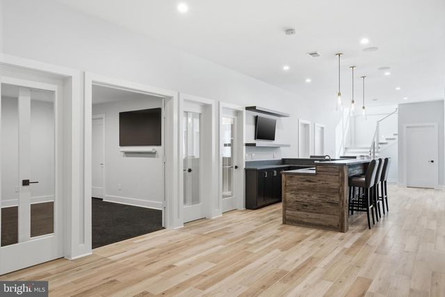 938 SAIGON RD, Mclean, VA 22102