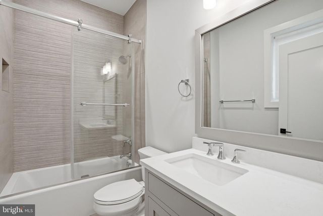 938 SAIGON RD, Mclean, VA 22102