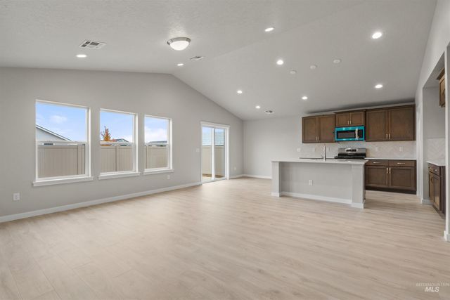 11290 W Tutor St, Nampa, ID 83651