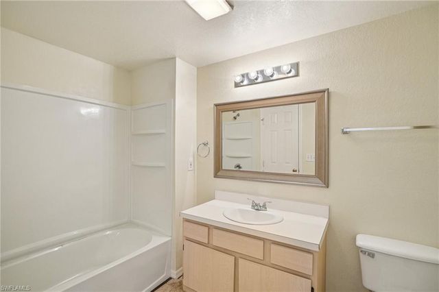 23580 Walden Center DR 306, Estero, FL 34134