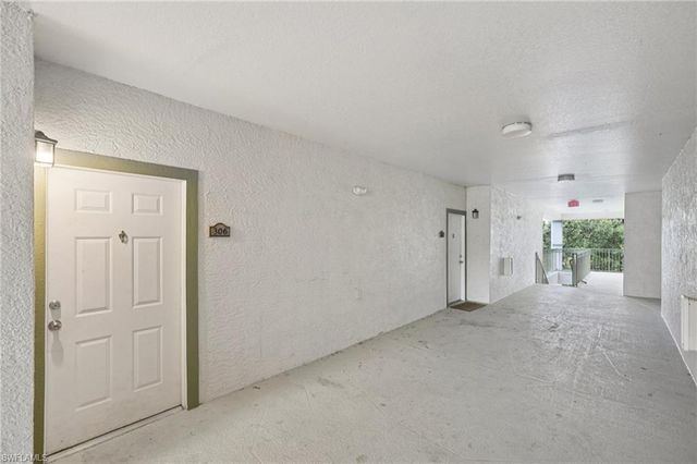 23580 Walden Center DR 306, Estero, FL 34134