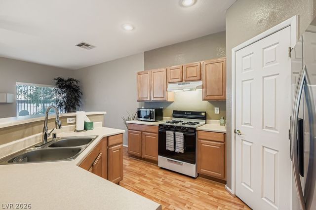 1586 Rusty Ridge Lane, Henderson, NV 89002