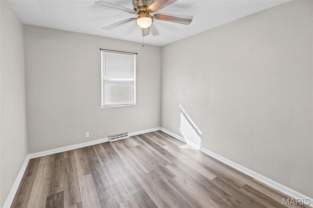 16 Londonderry Drive, Fairview Heights, IL 62208