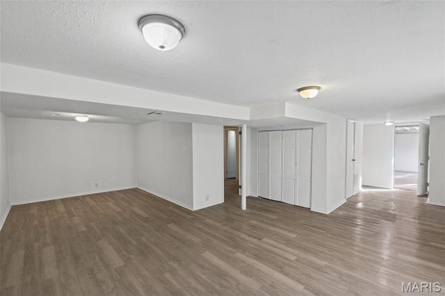 16 Londonderry Drive, Fairview Heights, IL 62208