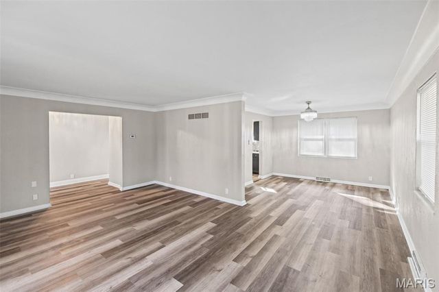 16 Londonderry Drive, Fairview Heights, IL 62208