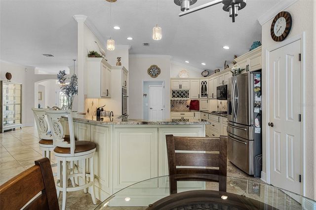 923 MOSES LOOP, The Villages, FL 32162