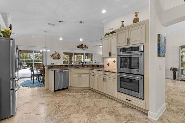 923 MOSES LOOP, The Villages, FL 32162