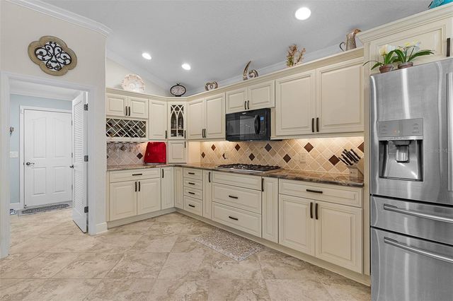 923 MOSES LOOP, The Villages, FL 32162
