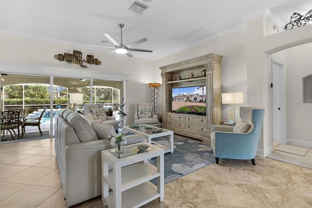 923 MOSES LOOP, The Villages, FL 32162