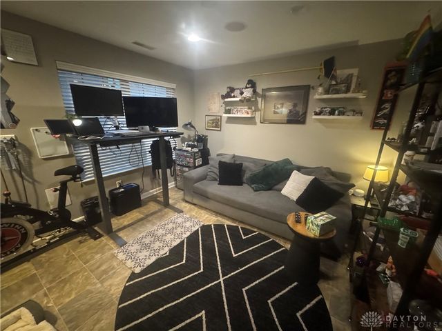 215 E 1st Street, Dayton, OH 45402