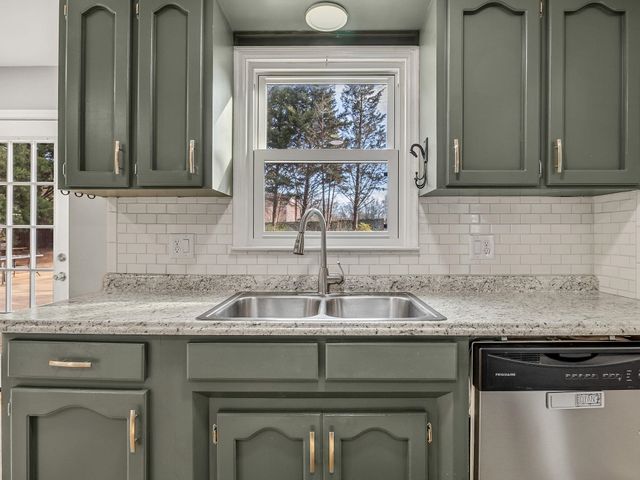 903 Wentworth Drive, Spartanburg, SC 29301