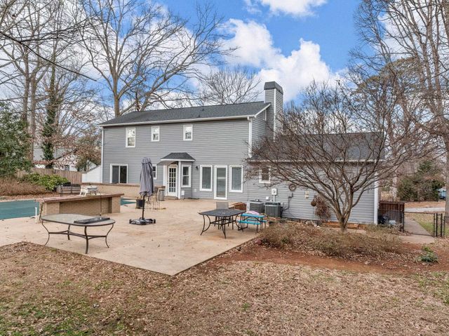 903 Wentworth Drive, Spartanburg, SC 29301