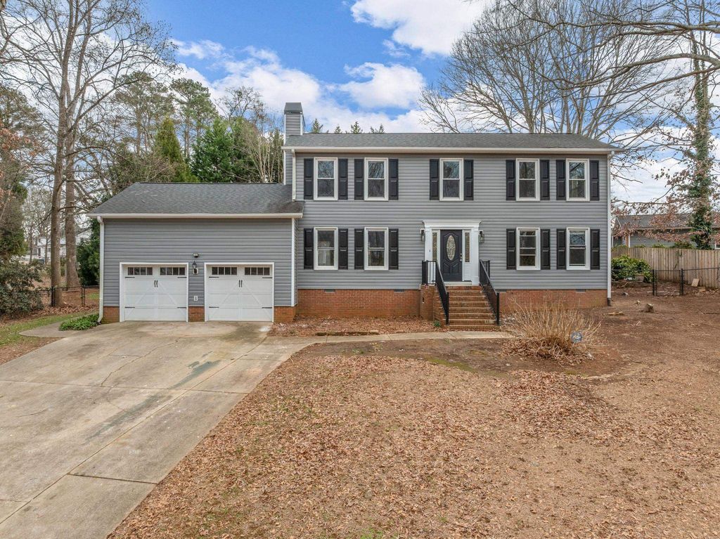 903 Wentworth Drive, Spartanburg, SC 29301
