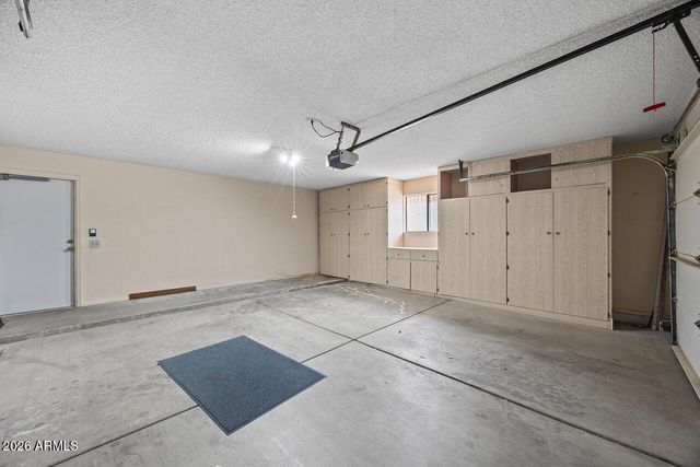 21007 N Sunglow Drive, Sun City West, AZ 85375