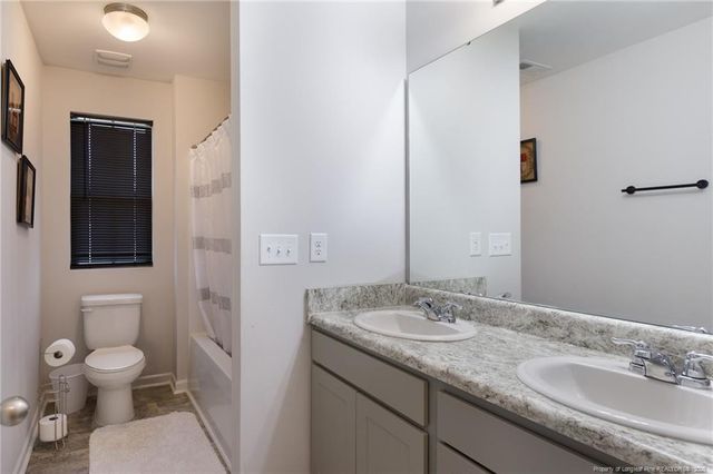 4651 Revelstroke Road, Hope Mills, NC 28348
