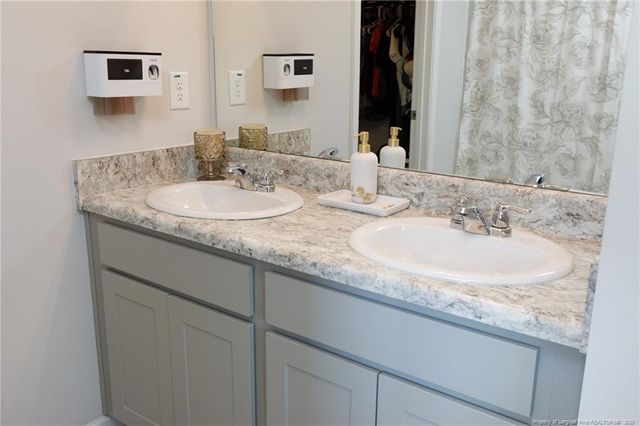 4651 Revelstroke Road, Hope Mills, NC 28348