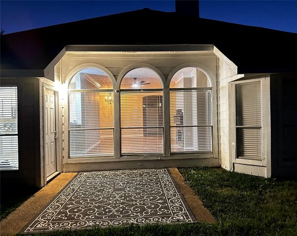 1211 Cambrian Park Court, Sugar Land, TX 77479