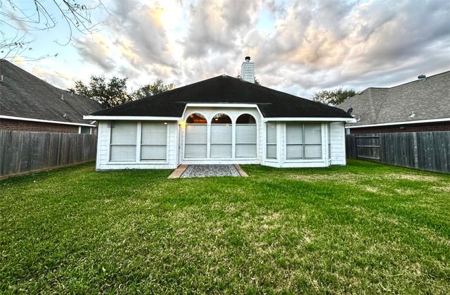 1211 Cambrian Park Court, Sugar Land, TX 77479