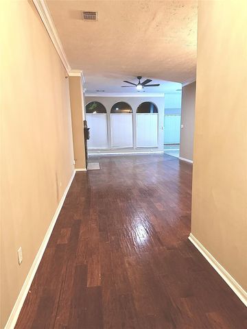 1211 Cambrian Park Court, Sugar Land, TX 77479