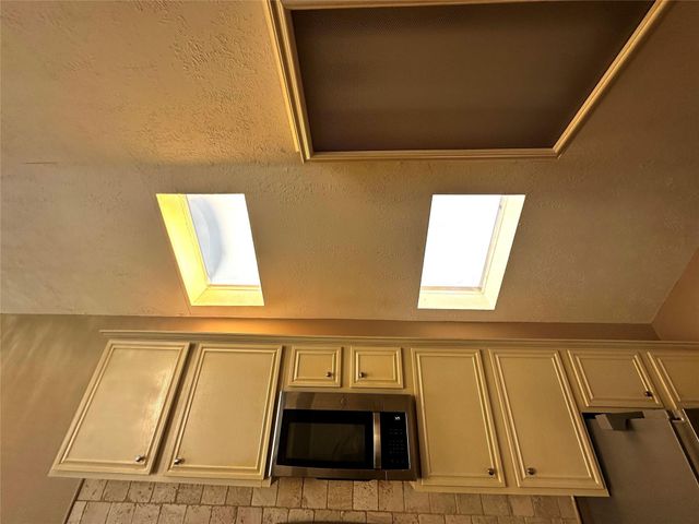 1211 Cambrian Park Court, Sugar Land, TX 77479
