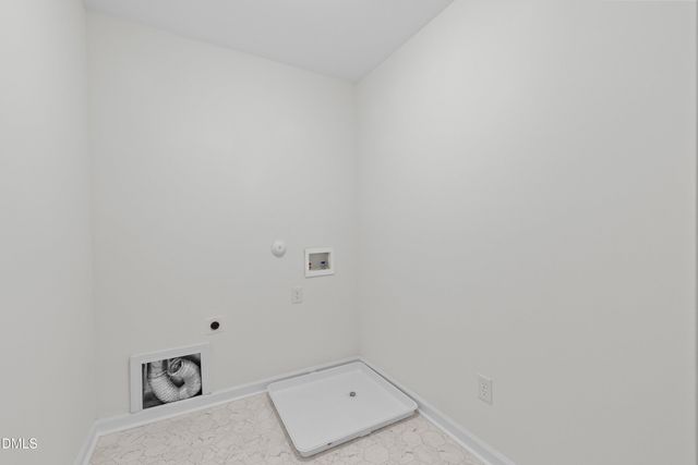 112 Touvelle Court, Holly Springs, NC 27540