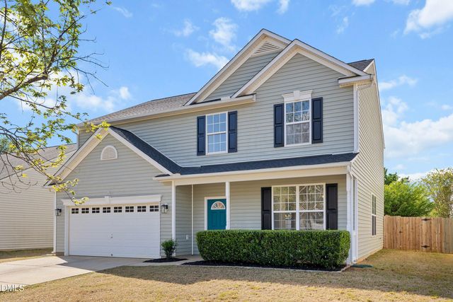 112 Touvelle Court, Holly Springs, NC 27540
