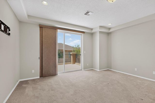 45 E Vista Hermosa Place NE, Rio Rancho, NM 87124