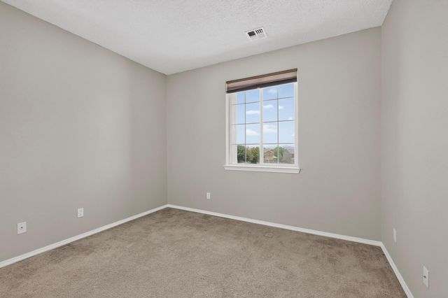 45 E Vista Hermosa Place NE, Rio Rancho, NM 87124