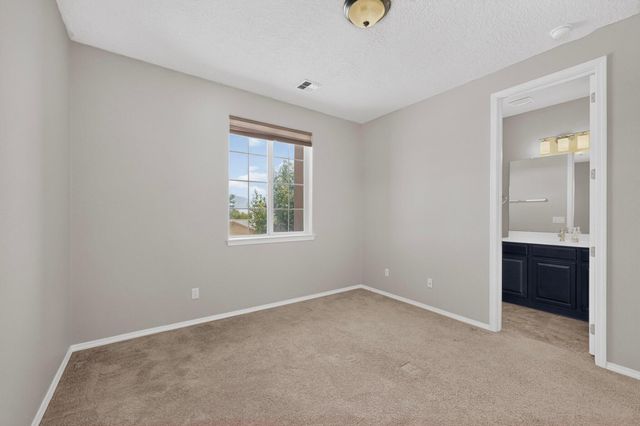 45 E Vista Hermosa Place NE, Rio Rancho, NM 87124