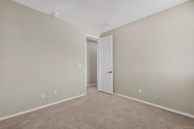 45 E Vista Hermosa Place NE, Rio Rancho, NM 87124