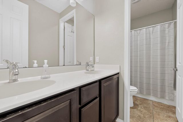 45 E Vista Hermosa Place NE, Rio Rancho, NM 87124