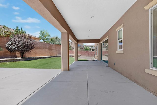 45 E Vista Hermosa Place NE, Rio Rancho, NM 87124